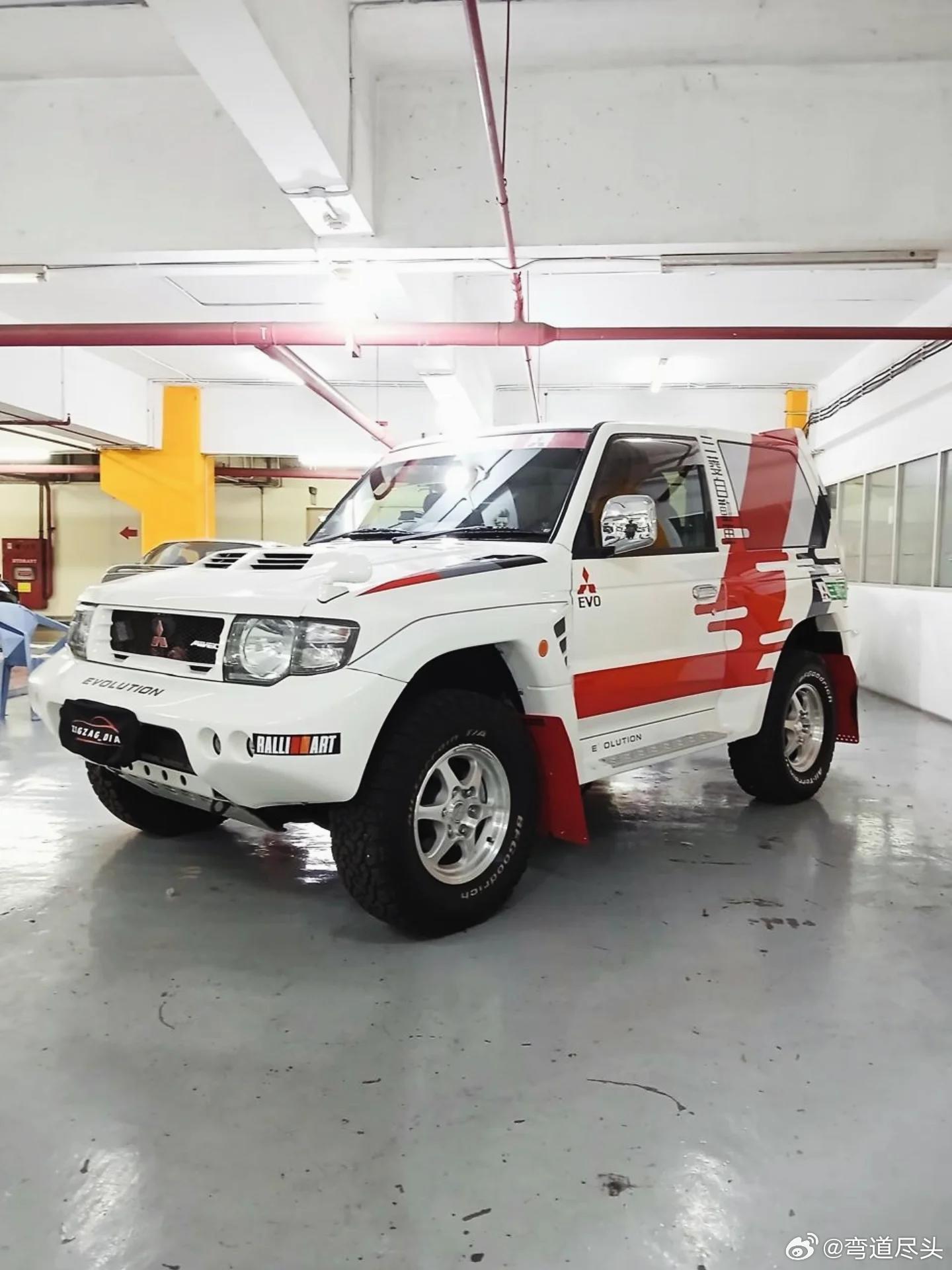 帕杰罗  PAJERO EVO RALLIART V55新一代小米SU7九款颜色