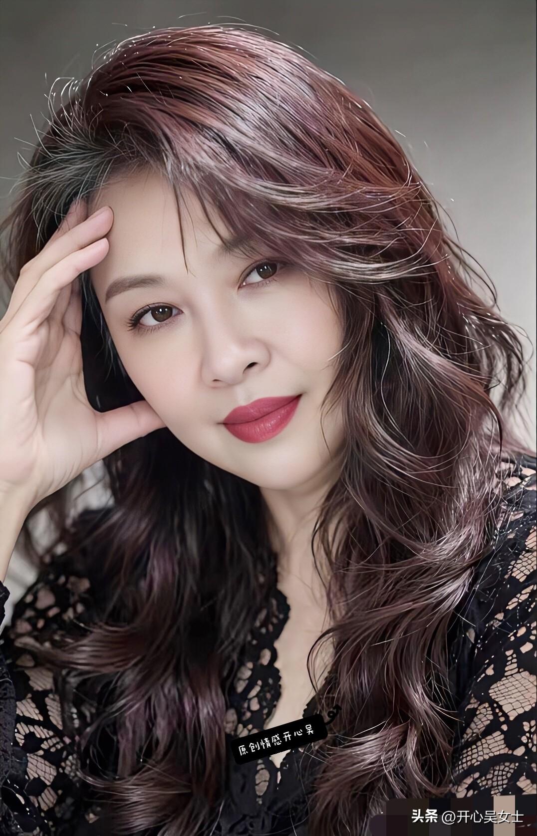 翻脸不是制造冲突
而是为了解决问题
行动永远比承诺更有分寸
逢人只说三分话
莫可