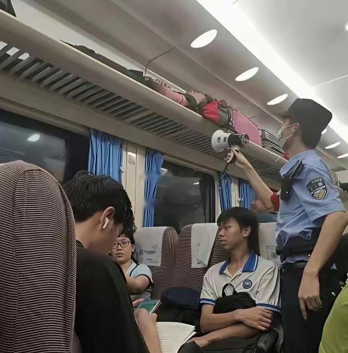 这大哥干了许多人想干却不敢干的事！ 