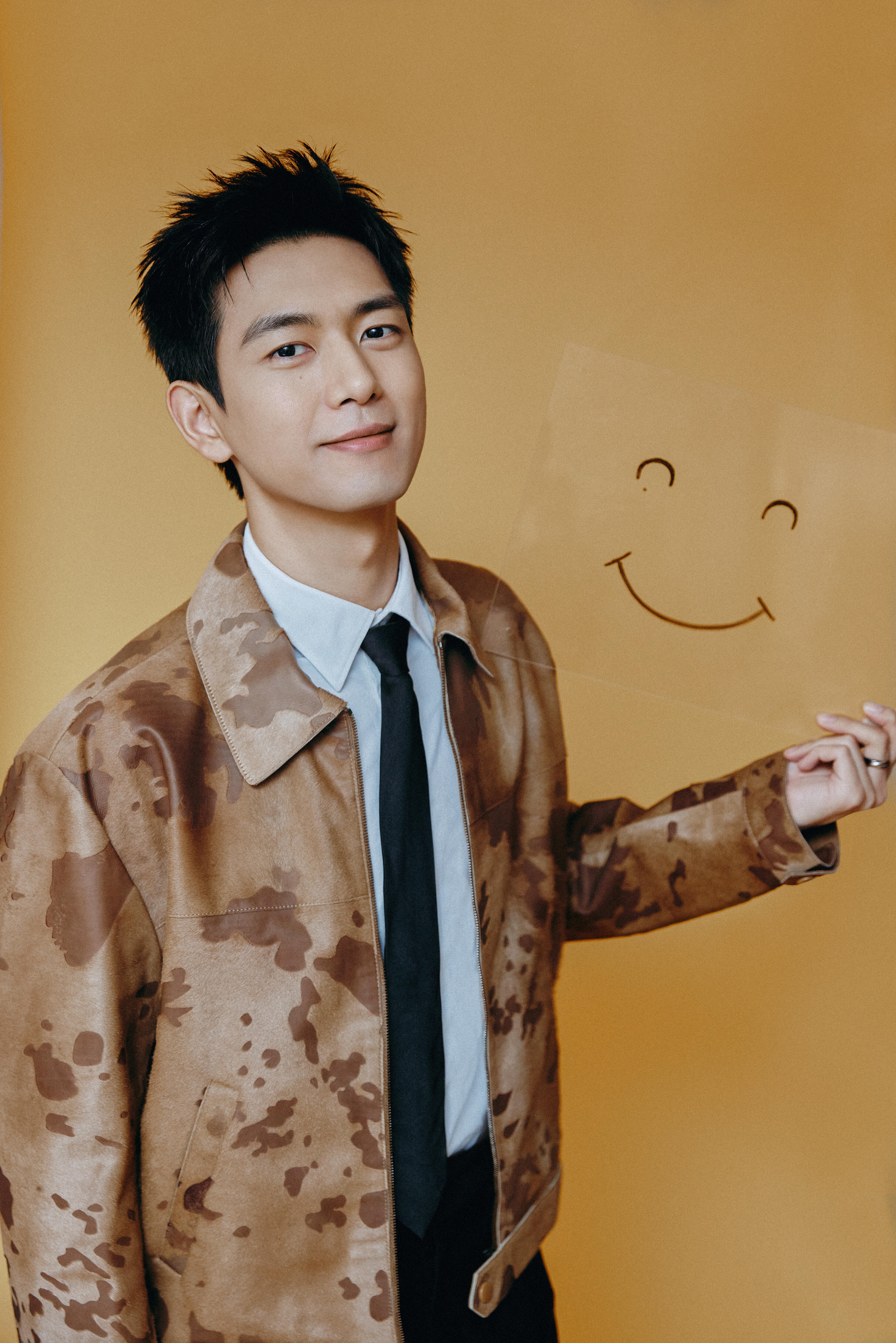 李现 壁纸合集在广东追和在别的地方追完全两码事李现到了广东都变好追了