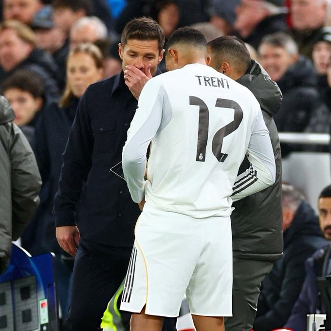 尽管特伦特的开局并不顺利，但皇家马德里仍然信任他，并对他充满信心。哈维·阿隆索利