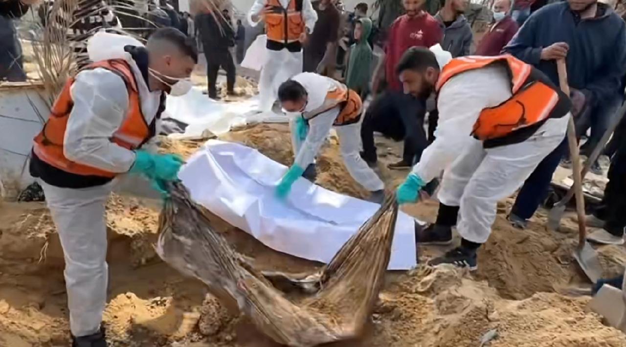 激战超60小时！美以死磕伊朗，双方放狠话：最狠报复还在后面
 
美以对伊朗的军事