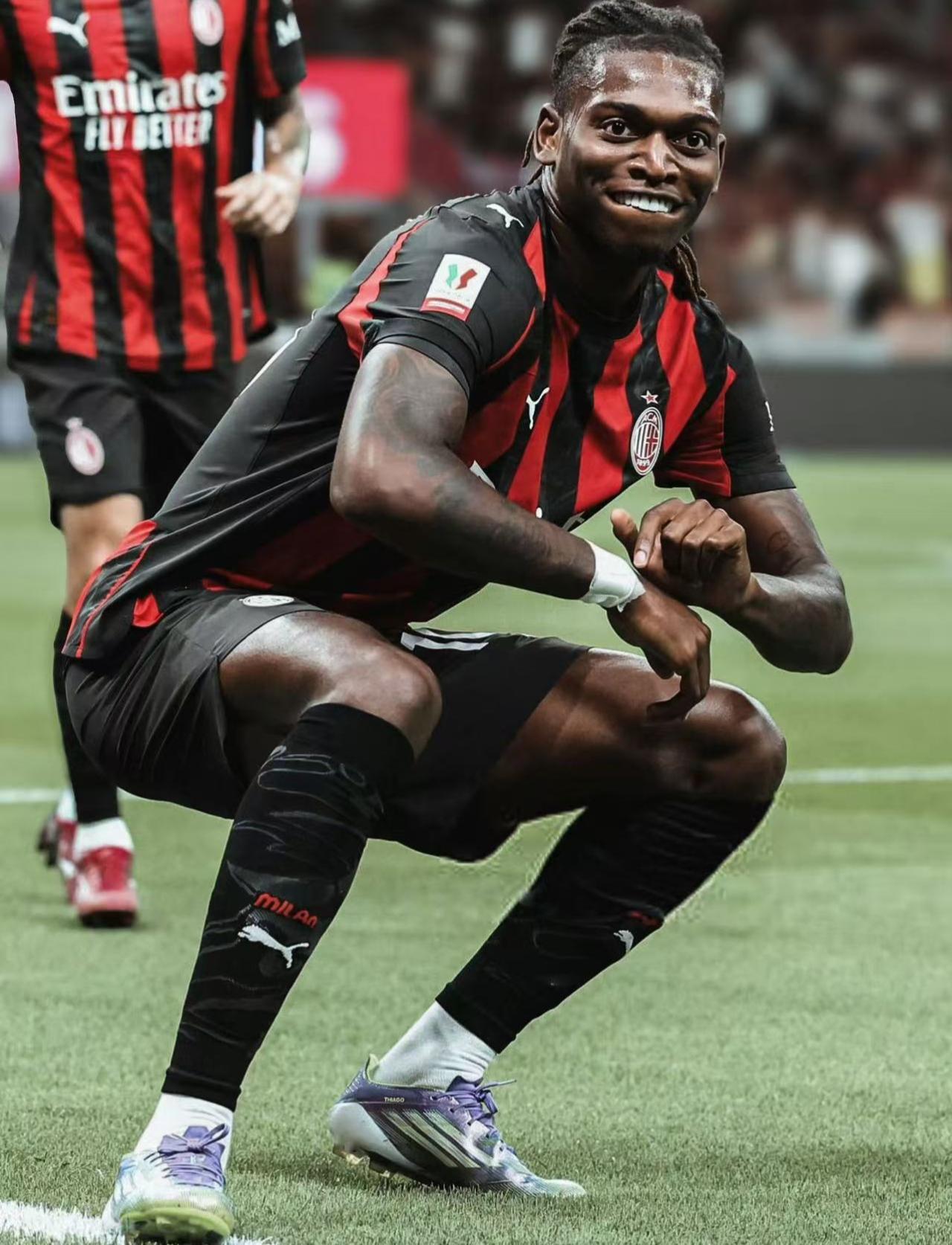 打热那亚，懒王继续打破僵局？
米兰赢下卡利亚里之后，下一个对手是热那亚。最近两轮