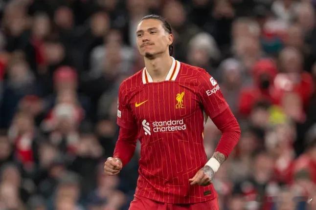 切尔西名宿德塞利在采访中公开建议，蓝军应签下目前效力于沙特联赛的前利物浦前锋努涅