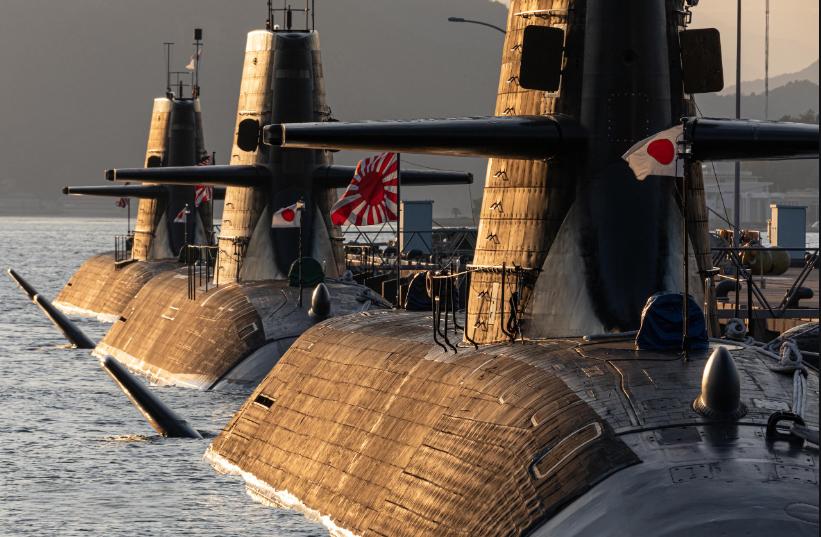 一旦中日再次开战，有网友提醒：日本的“暗箭”可能会让我们防不胜防。日本人善于隐藏