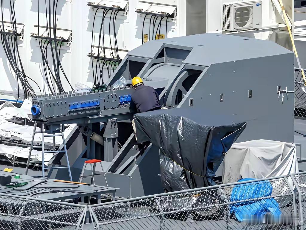 日本正在协助美军突破电磁炮瓶颈