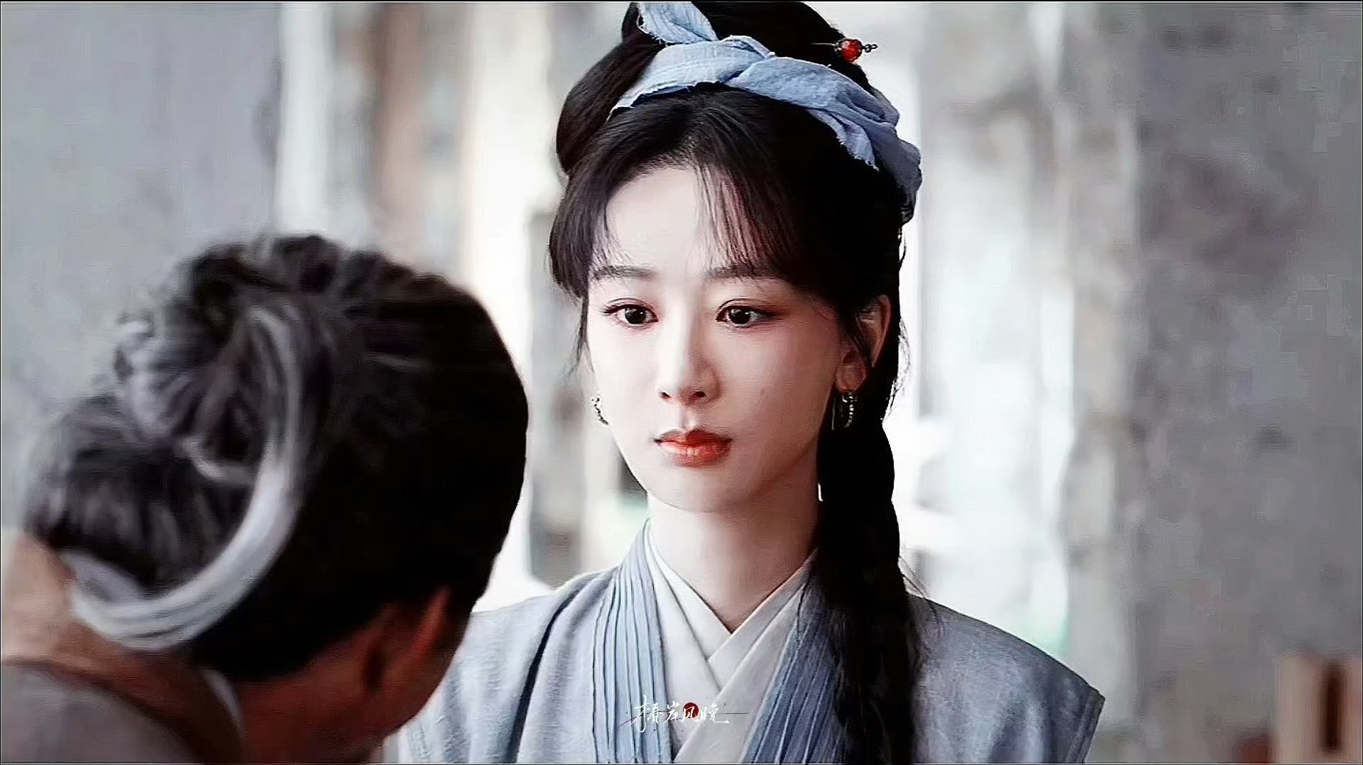 杨紫玉兰花开君再来 💜杨紫董竹君 "我喜欢你,就像月光喜欢着草地,只用温柔的目