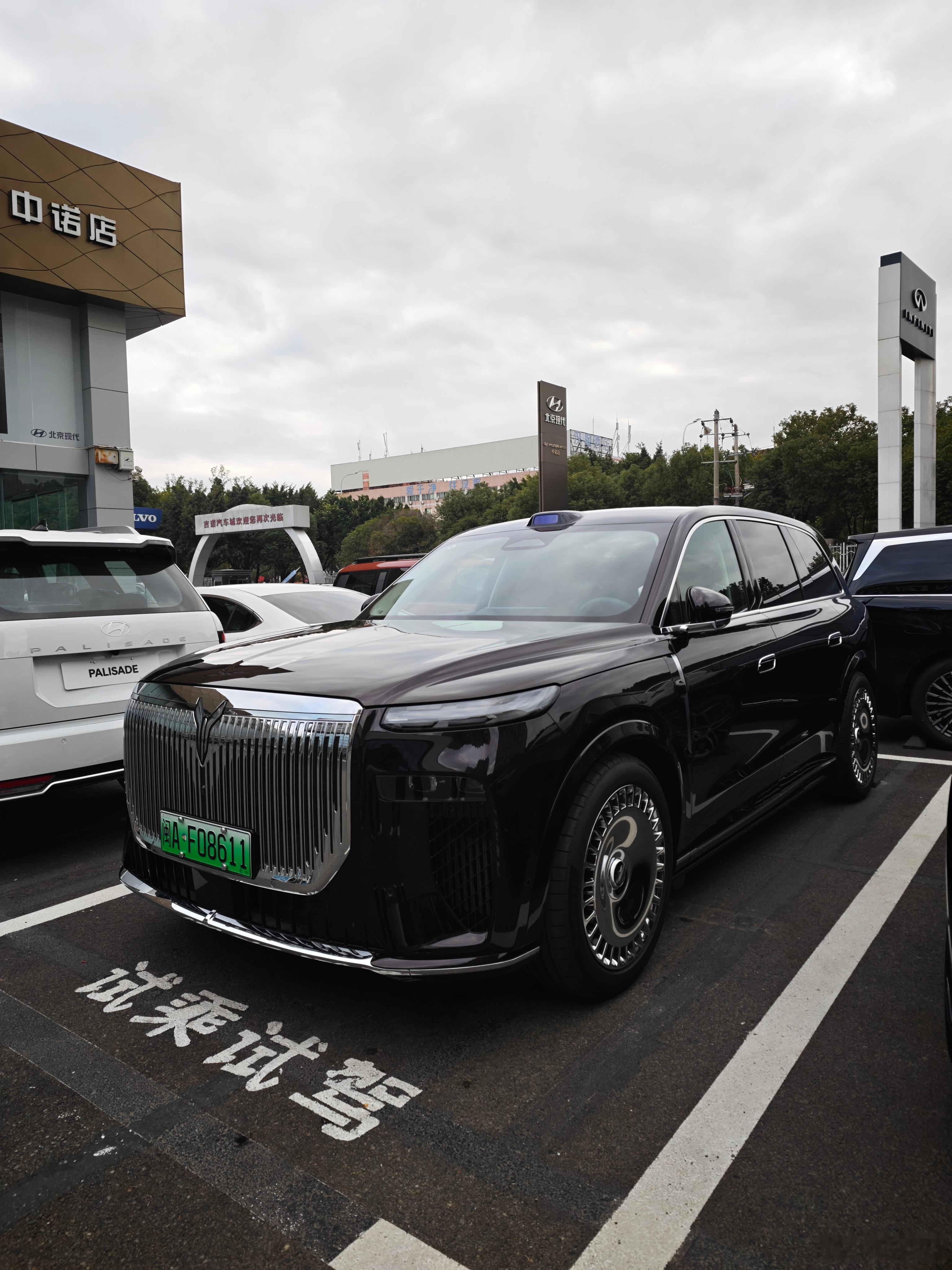 上次我看完泰山的静态后感觉并不是特别满意，这一结果持续到了今天，并且很不幸的是，