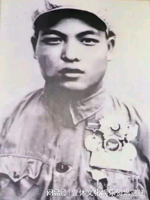 1953年，抗美援朝战争结束后，有人询问五星上将麦克阿瑟：“哪个中国人让你印象最