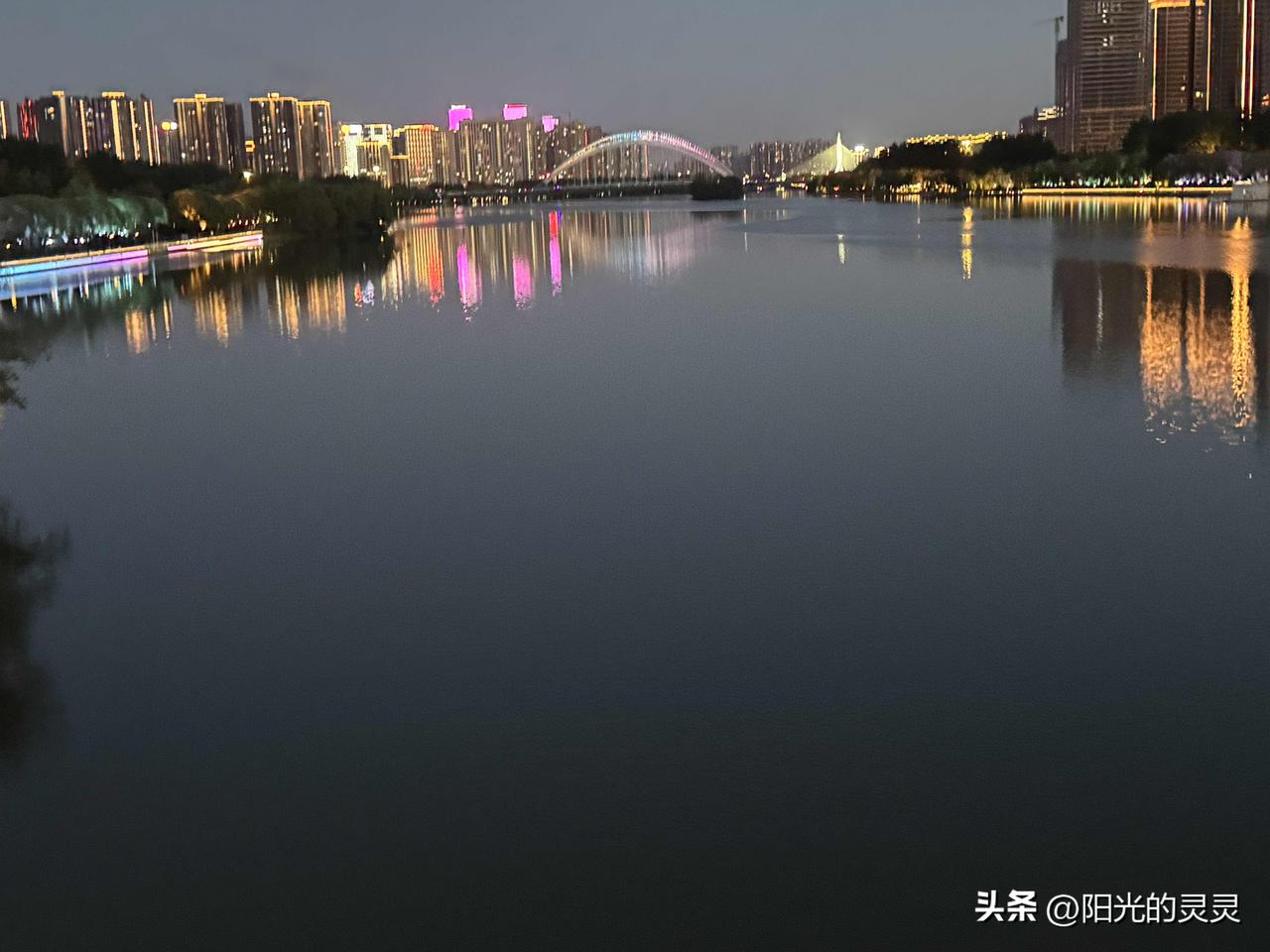将会一如既往的友好。
唇齿相依，全面的互助、互帮。牢不可摧的铁哥们。