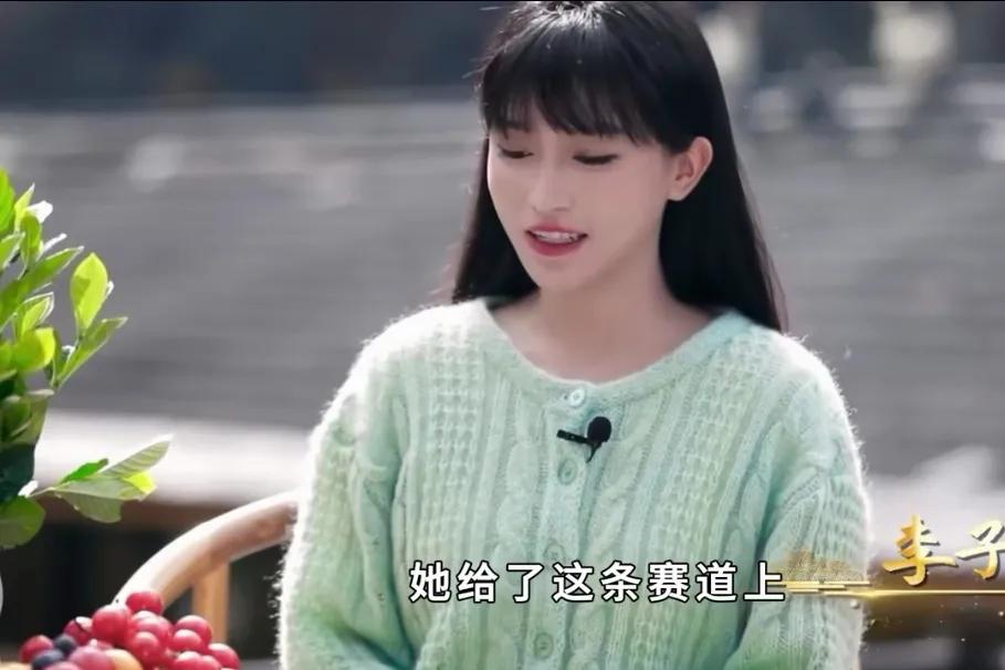 非遗网红李子柒“复出”才几天，网上就冒出一种“不和谐”的声音来了，说她整容了，刻