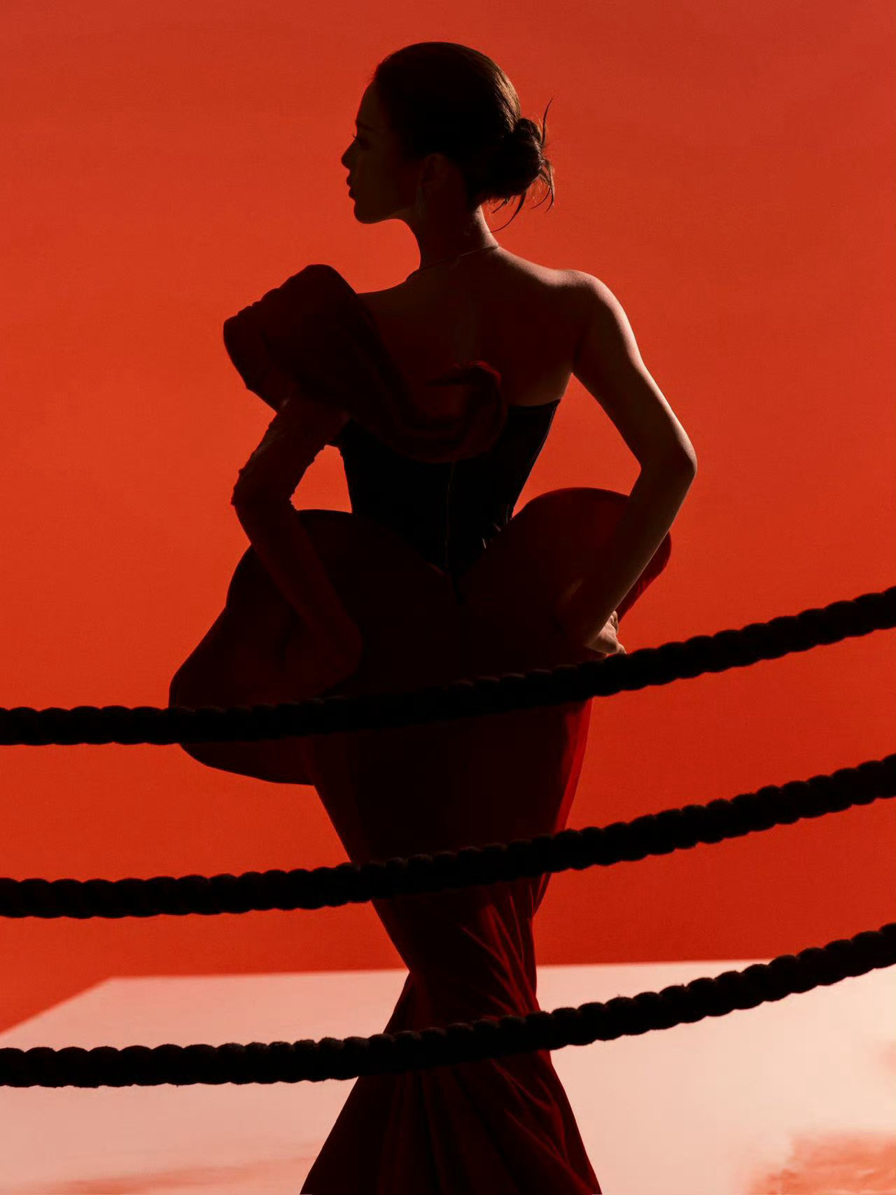 杨超越视界大会出图杨超越视界大会出发图杨超越视界大会出发图，红玫瑰舞者， ​​​