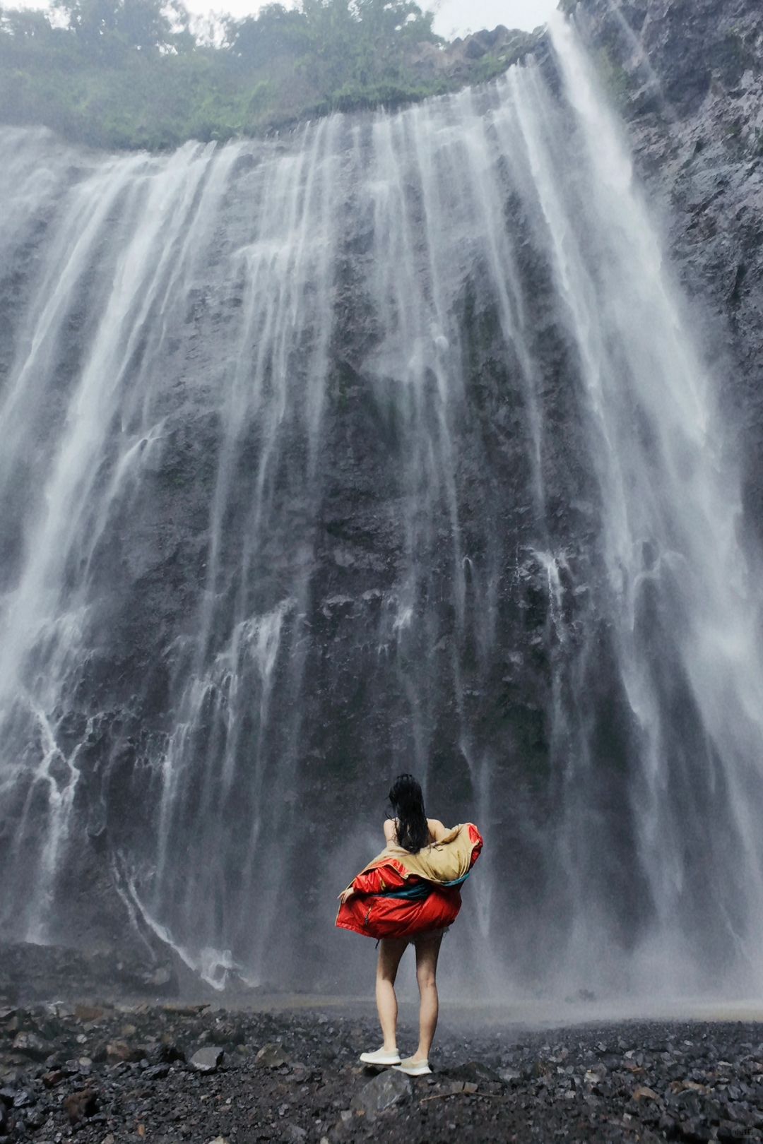 🇮🇩印尼自由行｜双火山🌋+瀑布无脑攻略