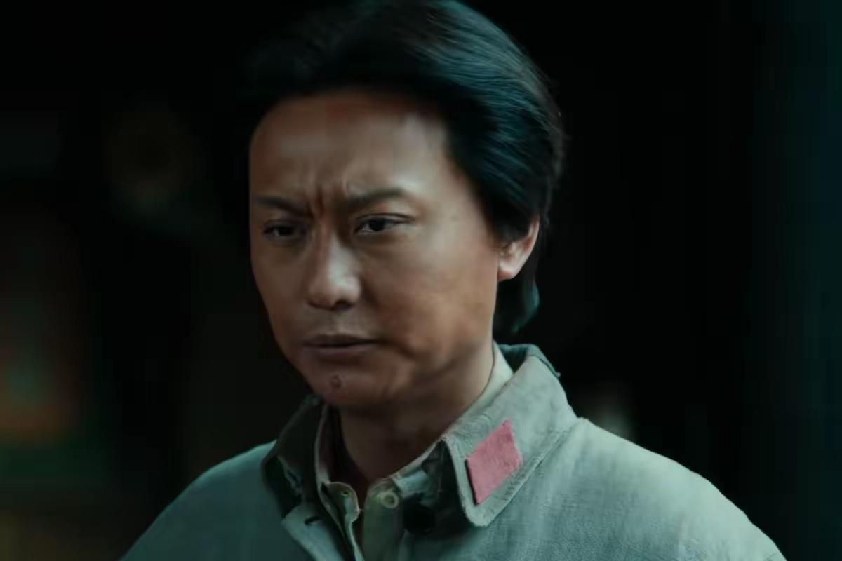 电视剧《征途》昨晚在央8黄金档开播，今天早上就在"头条"看到了各种各样的评论，有