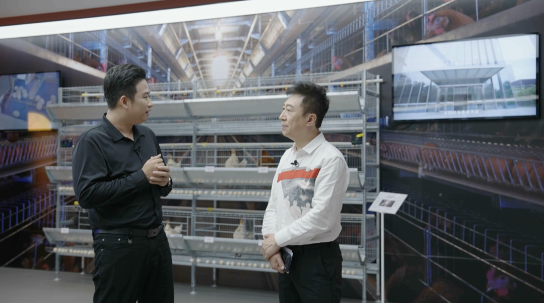 2026 AI竞速：向上突破天花板，向下扎根产业链