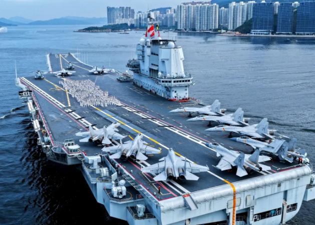 以前中日摩擦，多半像邻里拌嘴：我这边“严正交涉”两句，你那边“深表遗憾”鞠个躬，