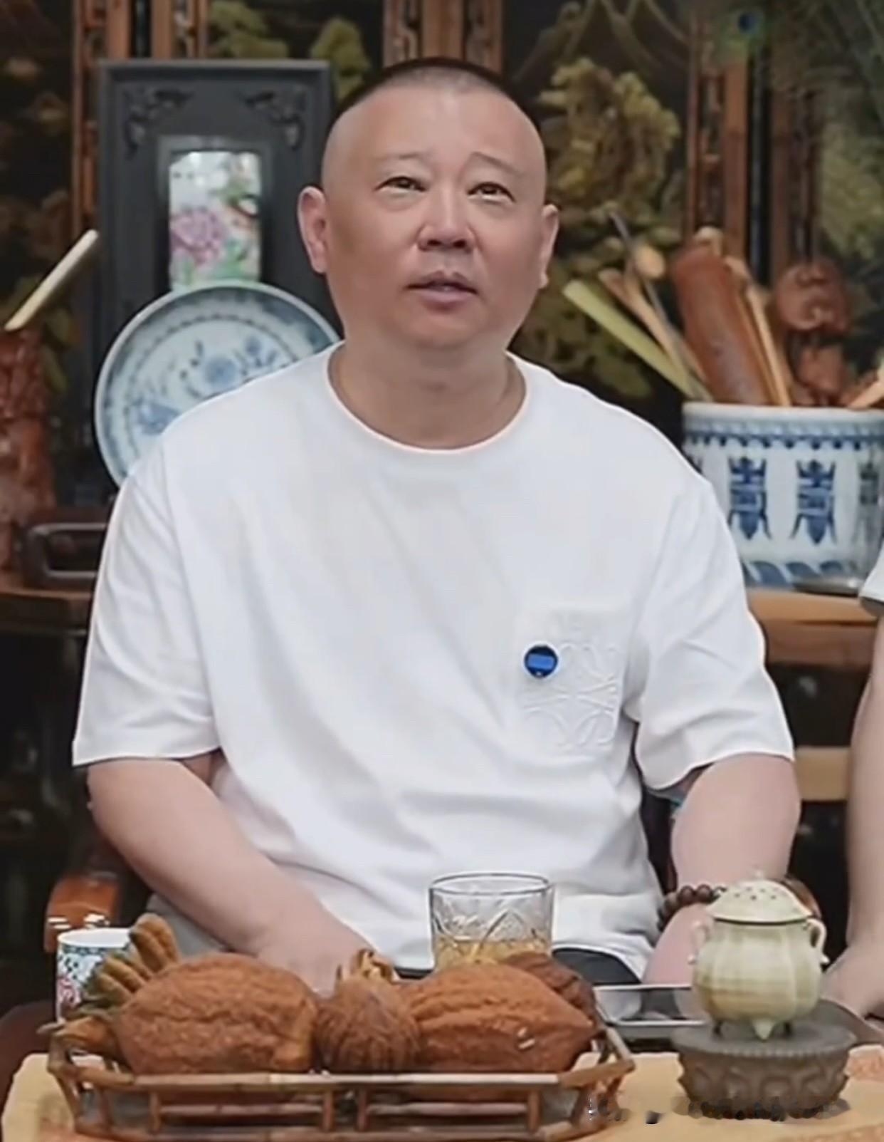 郭德纲回应争议，力挺徒弟岳云鹏的首场演唱会。郭德纲意思很简单，岳云鹏又没犯罪，只
