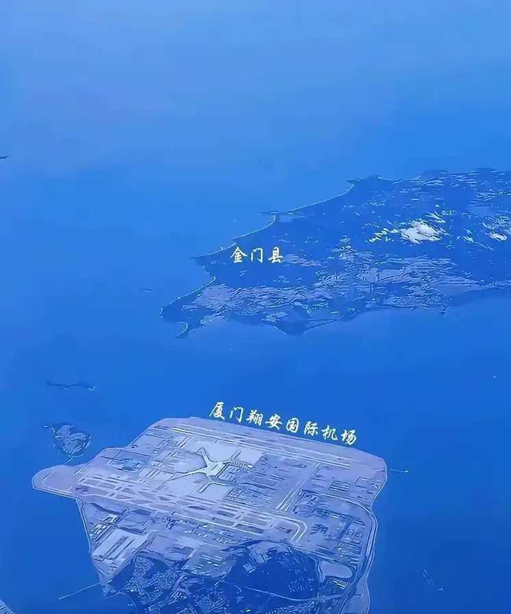 好近哦，估计都能游个来回。