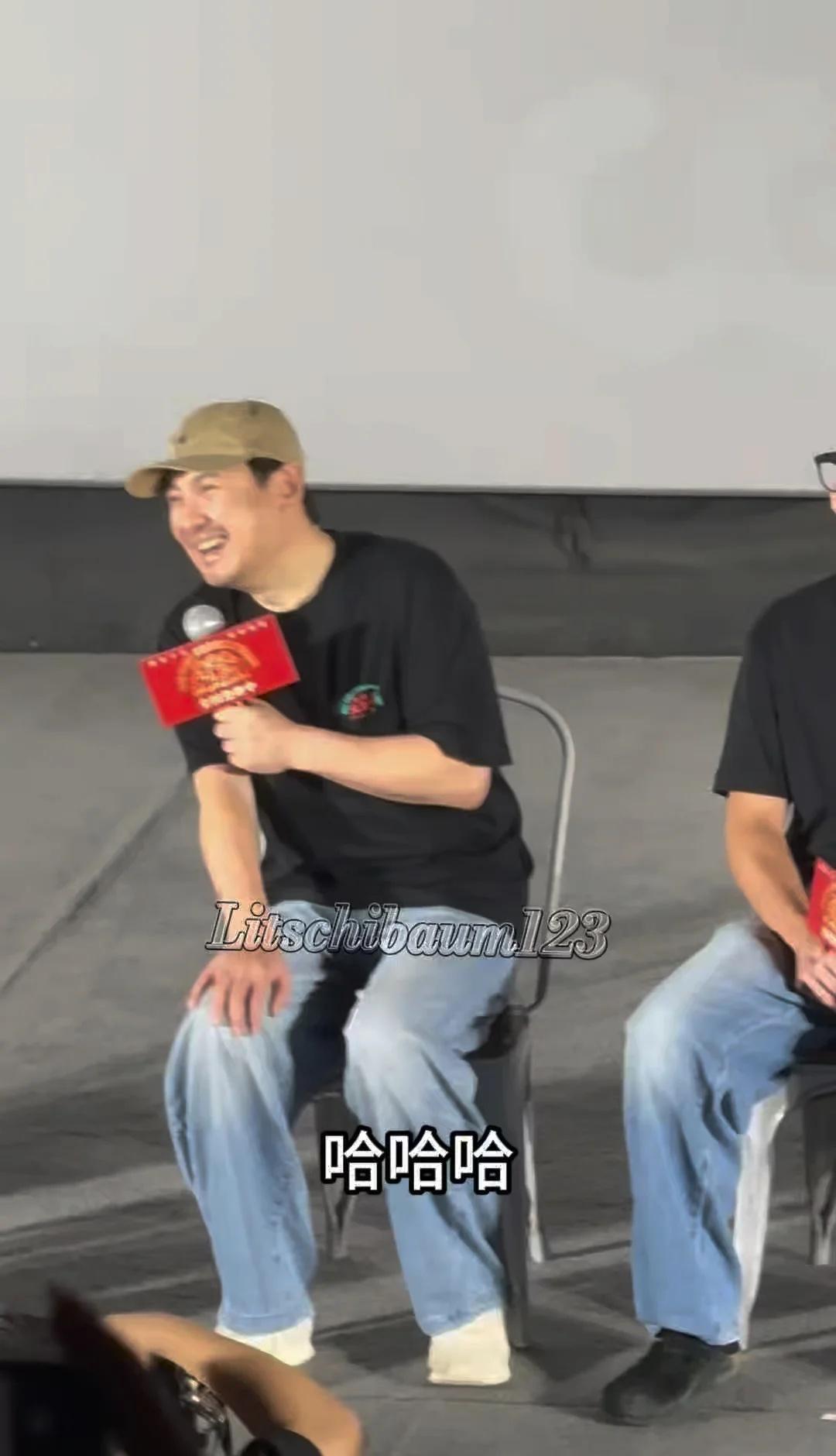 沈腾郑州路演说河南话互动环节
哈哈哈哈哈其实这一段我感觉可逗了沈腾 龙餐馆 欢迎