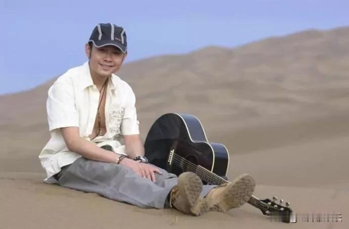20年前炸街的10首歌曲[玫瑰]

第1，老鼠爱大米

第2，月亮之上

第3，