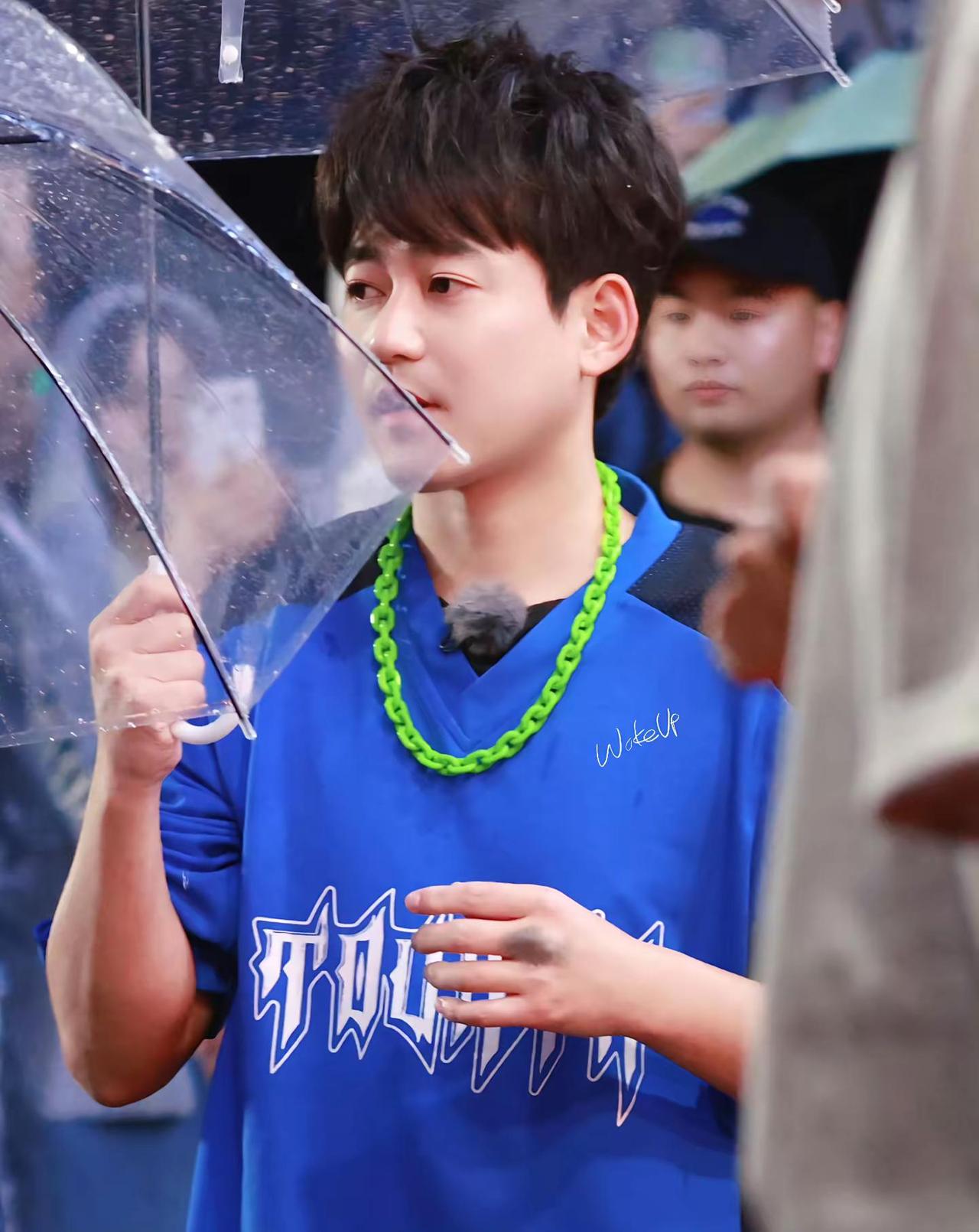 240604《快乐老友记》路透潮人就要戴绿链子苏醒 路透
