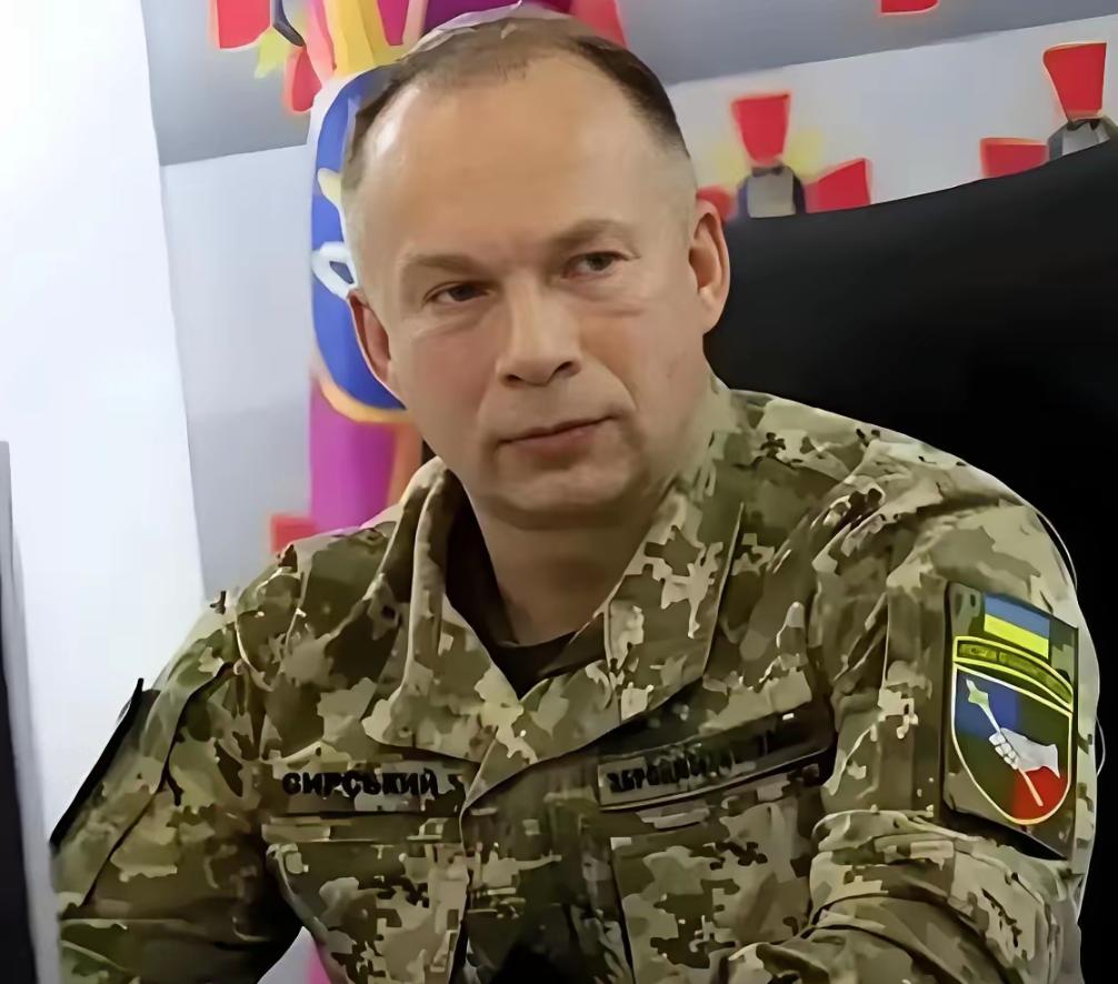 乌军总司令希尔斯基表示:"在谈判结束前，我在战场上的任务是防止俄罗斯联邦向我方防