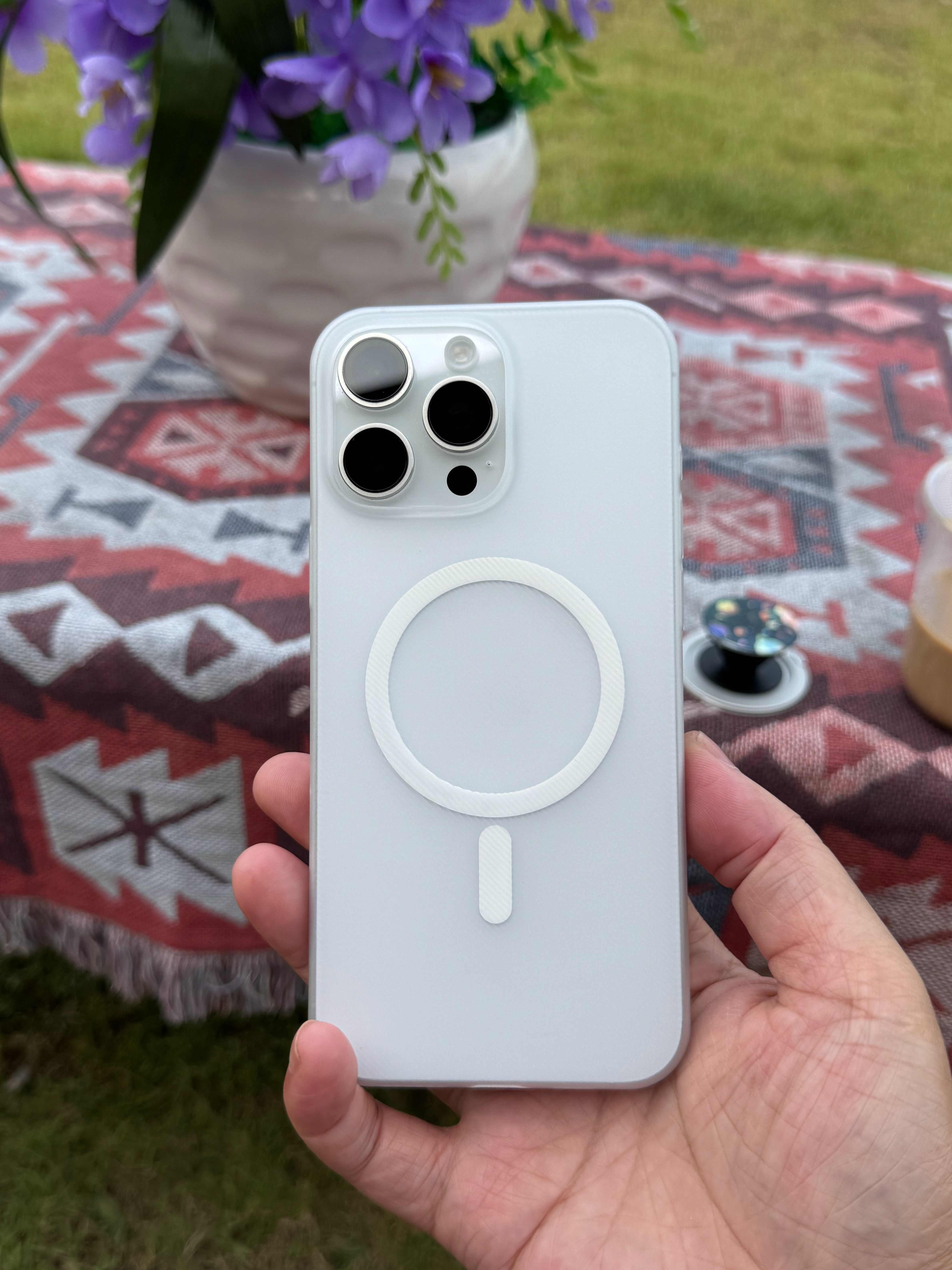 我的 iPhone16ProMax 电池容量还是100%，循环次数255，我看看