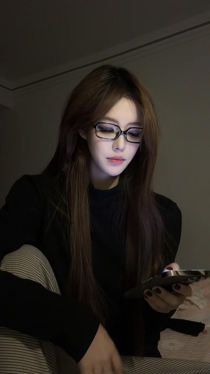 喝完这杯咖啡我就该走了 我不愿用我的青春去赌你的良心