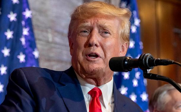 美媒哀叹特朗普对中国昏招百出，让美国帮了中国一次又一次。特朗普为了反华已经把手里