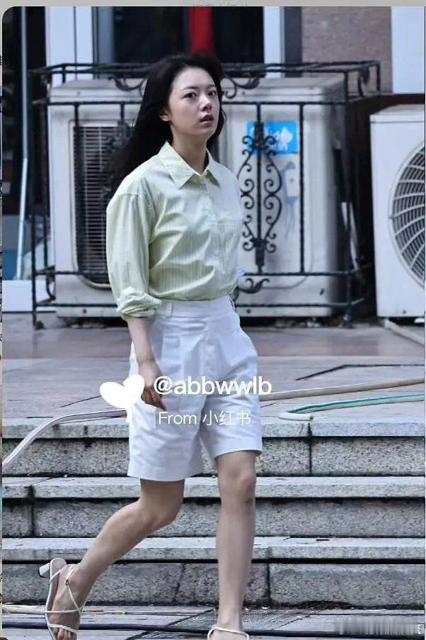 一次两次的是造型问题 一直这样就是本人土吧 ​​​