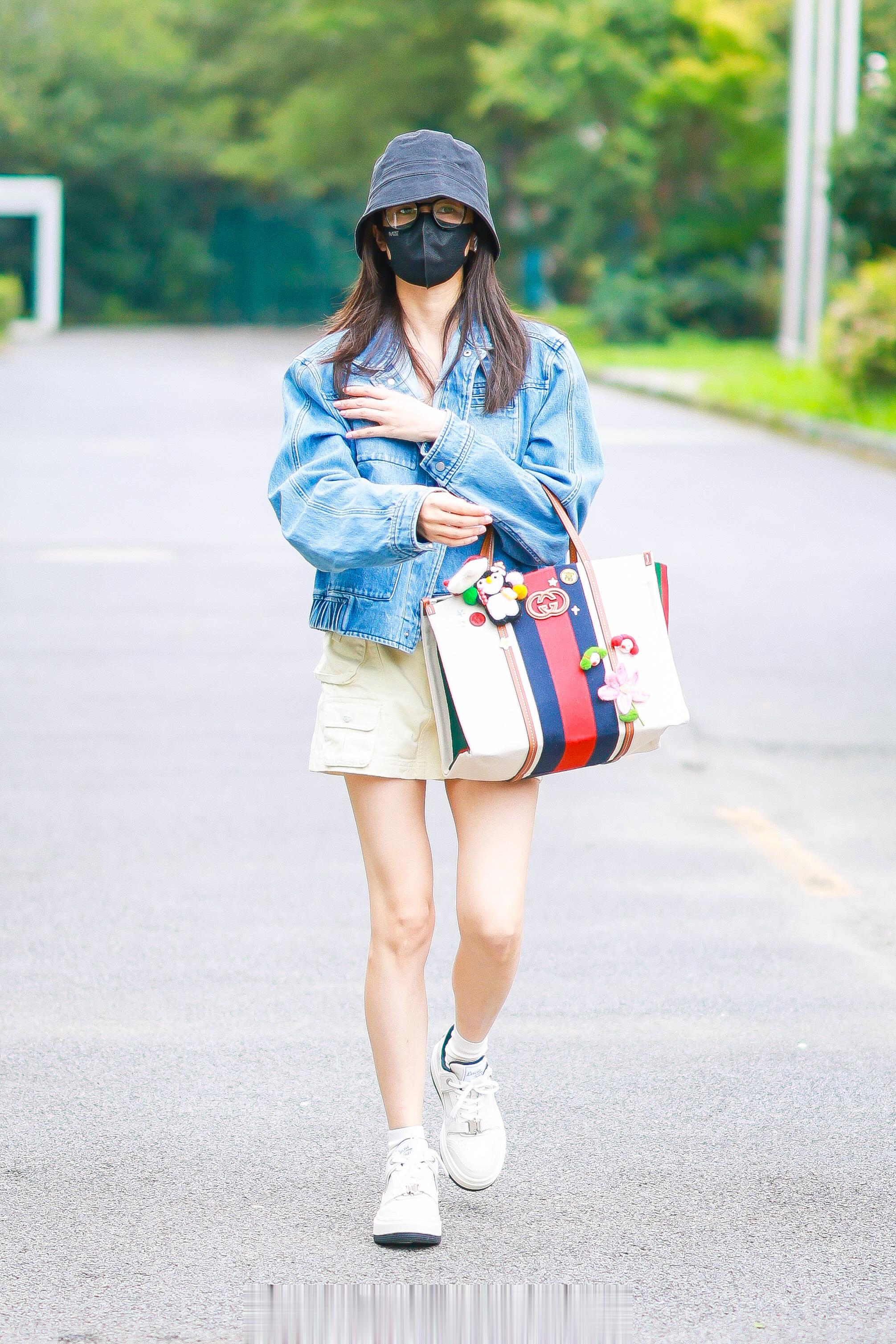 #白鹿[超话]# 上海✈️ ​​​