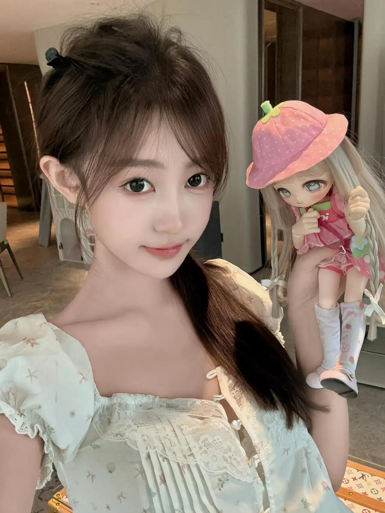 什么样的女生会让人觉得很有魅力? 什么样的女生才称女神呢 治愈 女高 小仙女