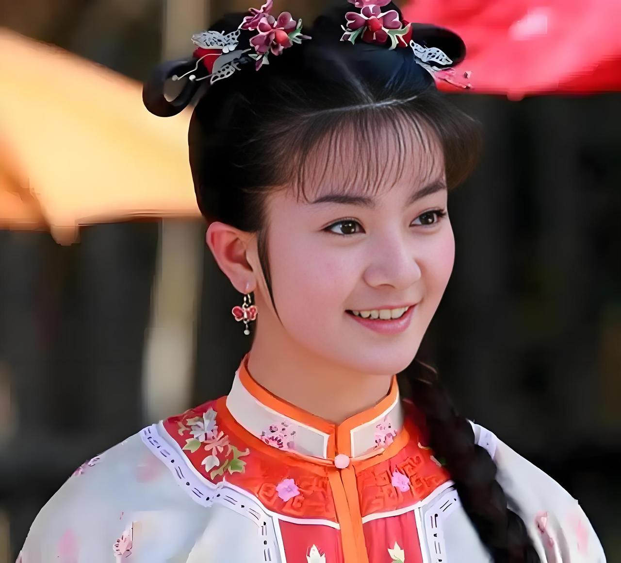 你最喜欢还珠格格中哪个角色我最喜欢《还珠格格》里的小燕子。她没有紫薇的温婉才情，