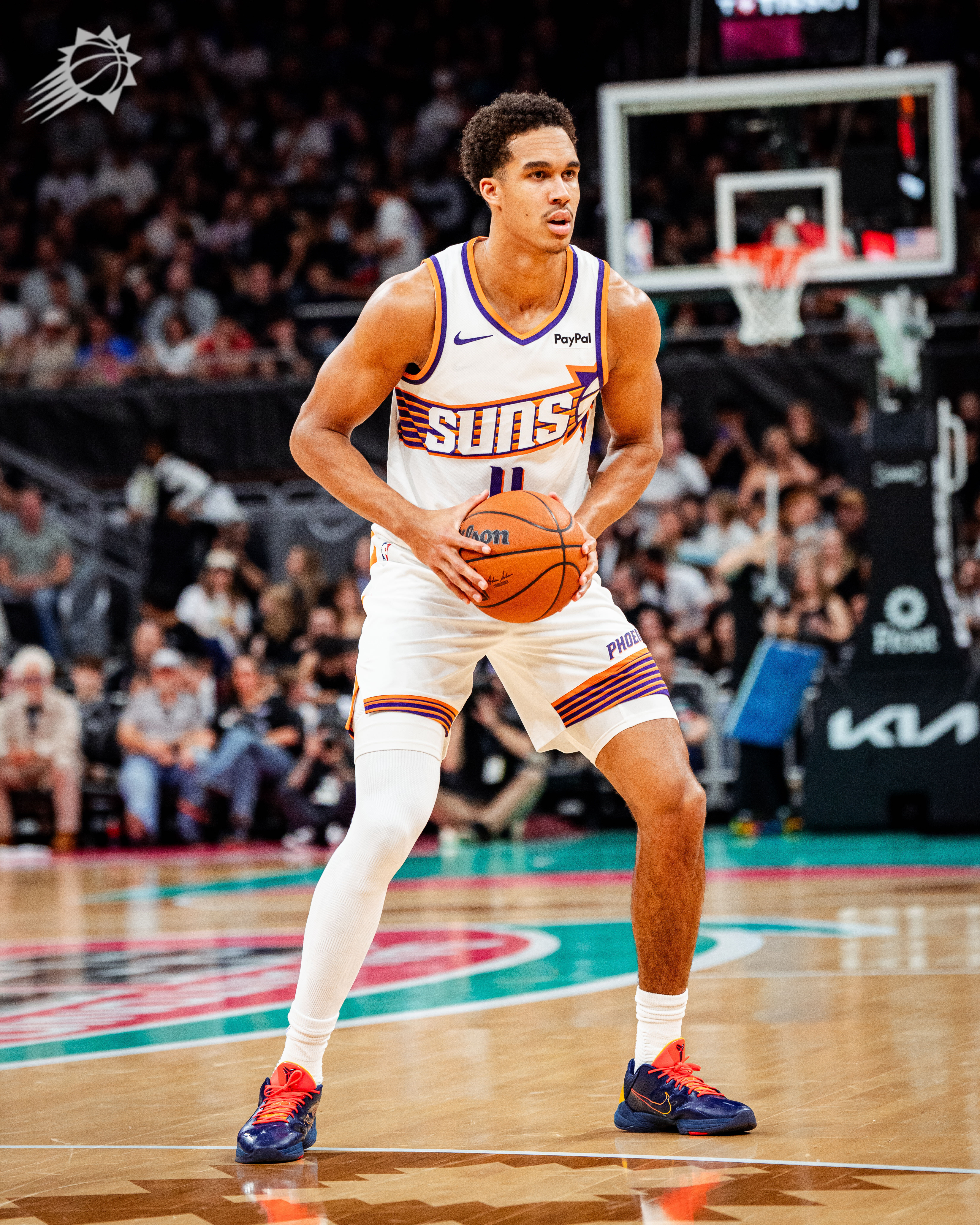 【半场战罢】奥尼尔：8分6板1助攻马威：6分8篮板鸡皮：6分4助攻好胜：6分2篮