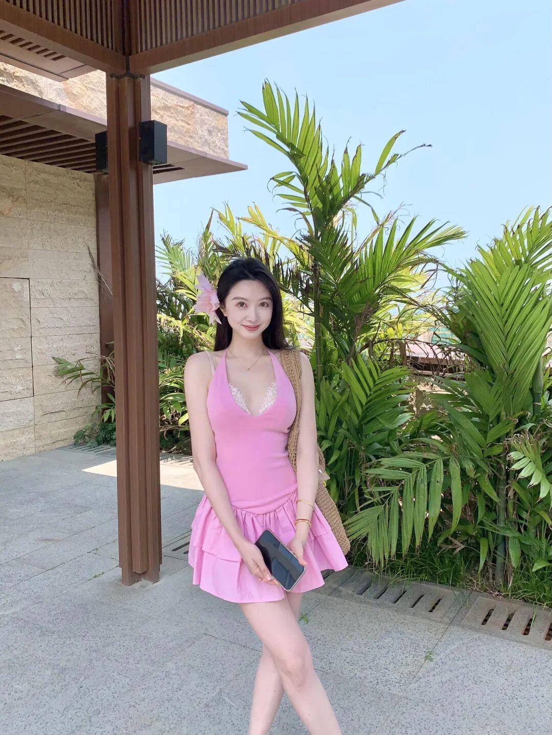 气质穿搭、锦裳温婉，雅扮动人，清姿华饰，艳容雅致，衣袂流光，楚楚娇妍！气质穿搭怎