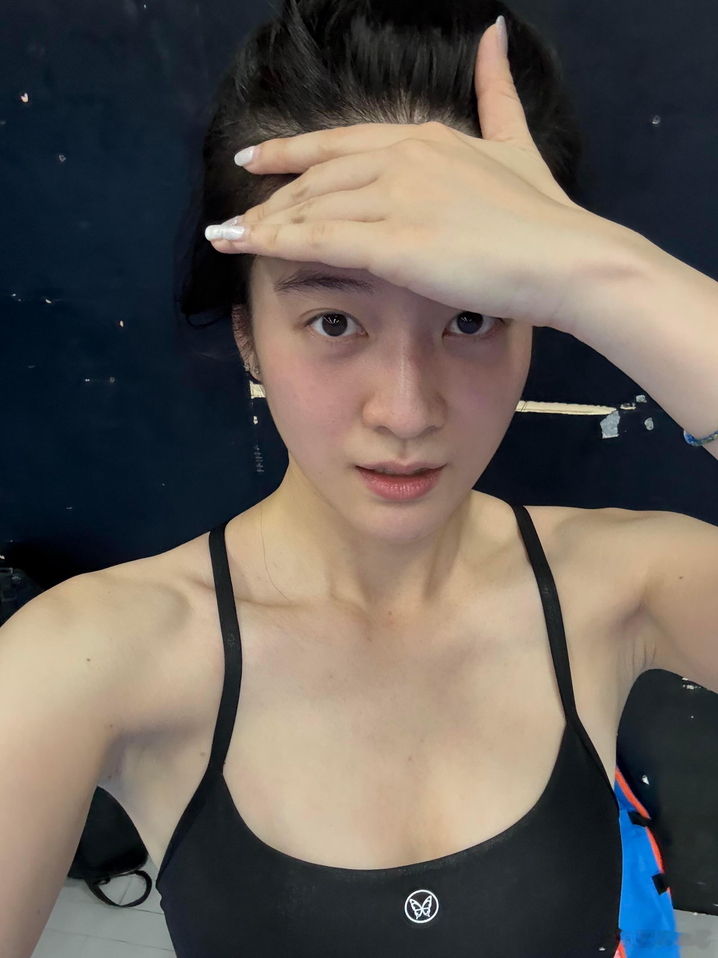 张雪迎健身日常 ​​​