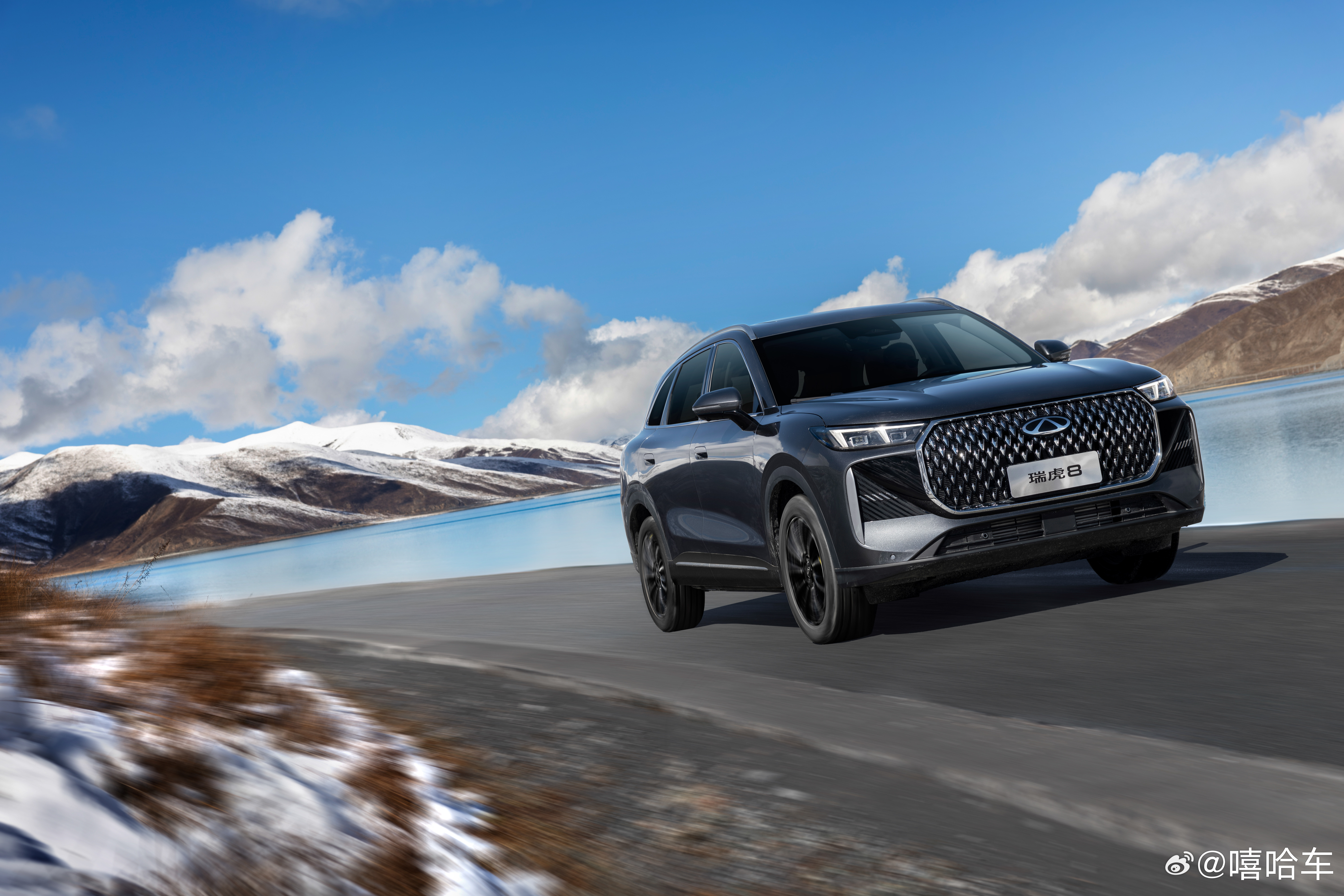 西藏好但进藏难，复杂路况结合多变天气，成为车辆性能的天然考场，而第五代瑞虎8采用