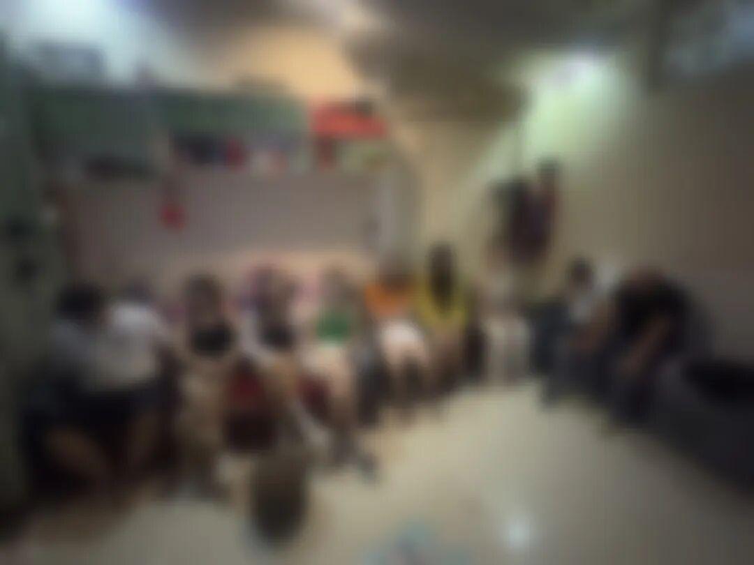【 突击！民警捣毁一涉黄窝点】近日，渠县公安局治安管理大队精准出击，成功捣毁一处