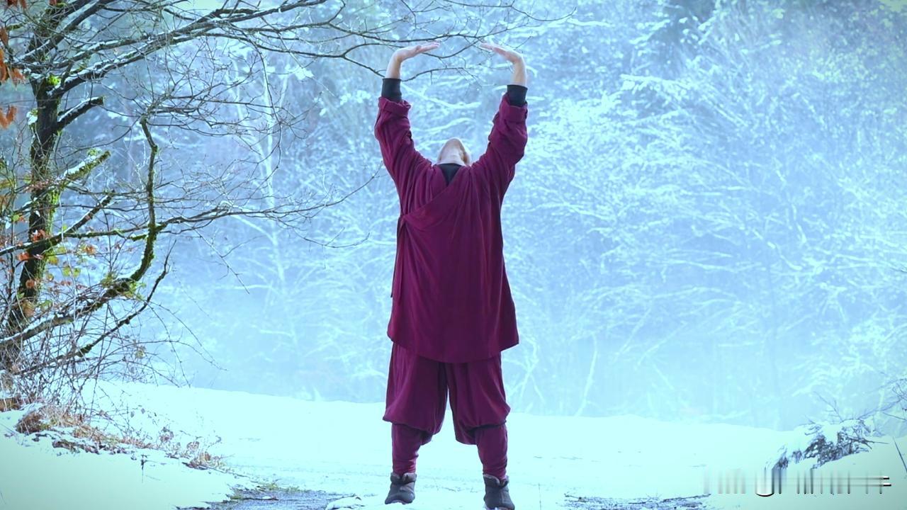 好消息，朋友们！健康生活从“八段锦”开始！
这套“史上最美八段锦呼吸吐纳课程”，