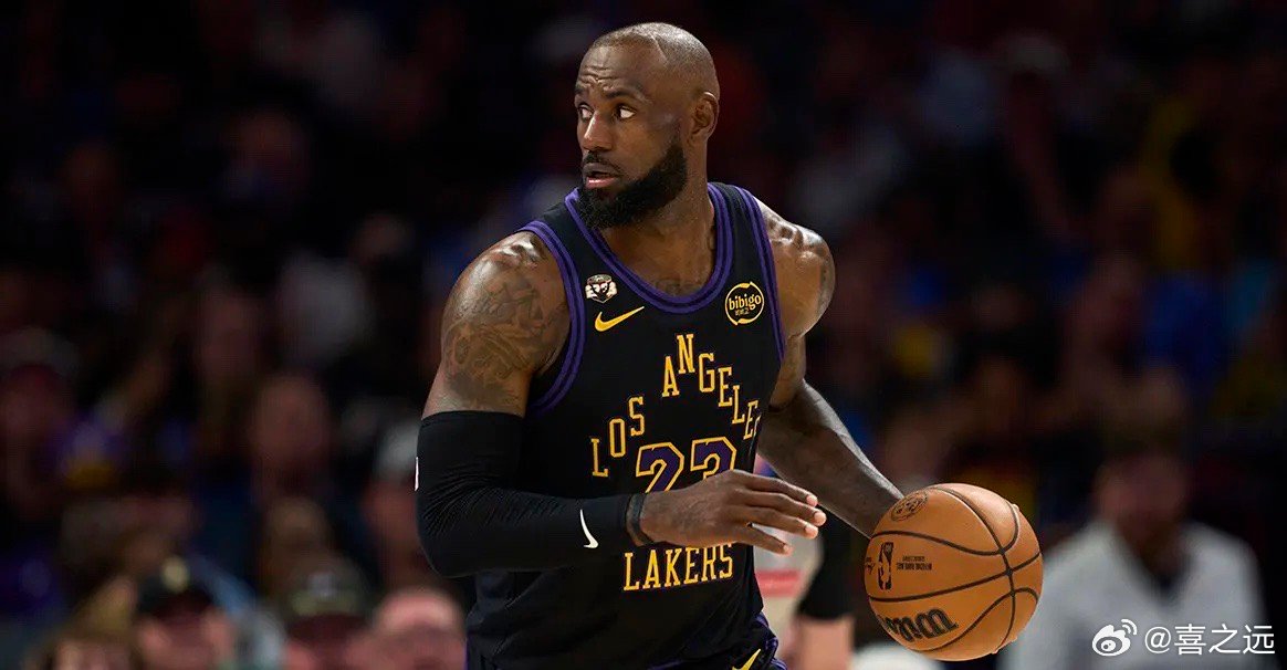 詹姆斯：我们必须始终保持“下一人顶上”的心态北京时间4月5日，湖人球星勒布朗-詹