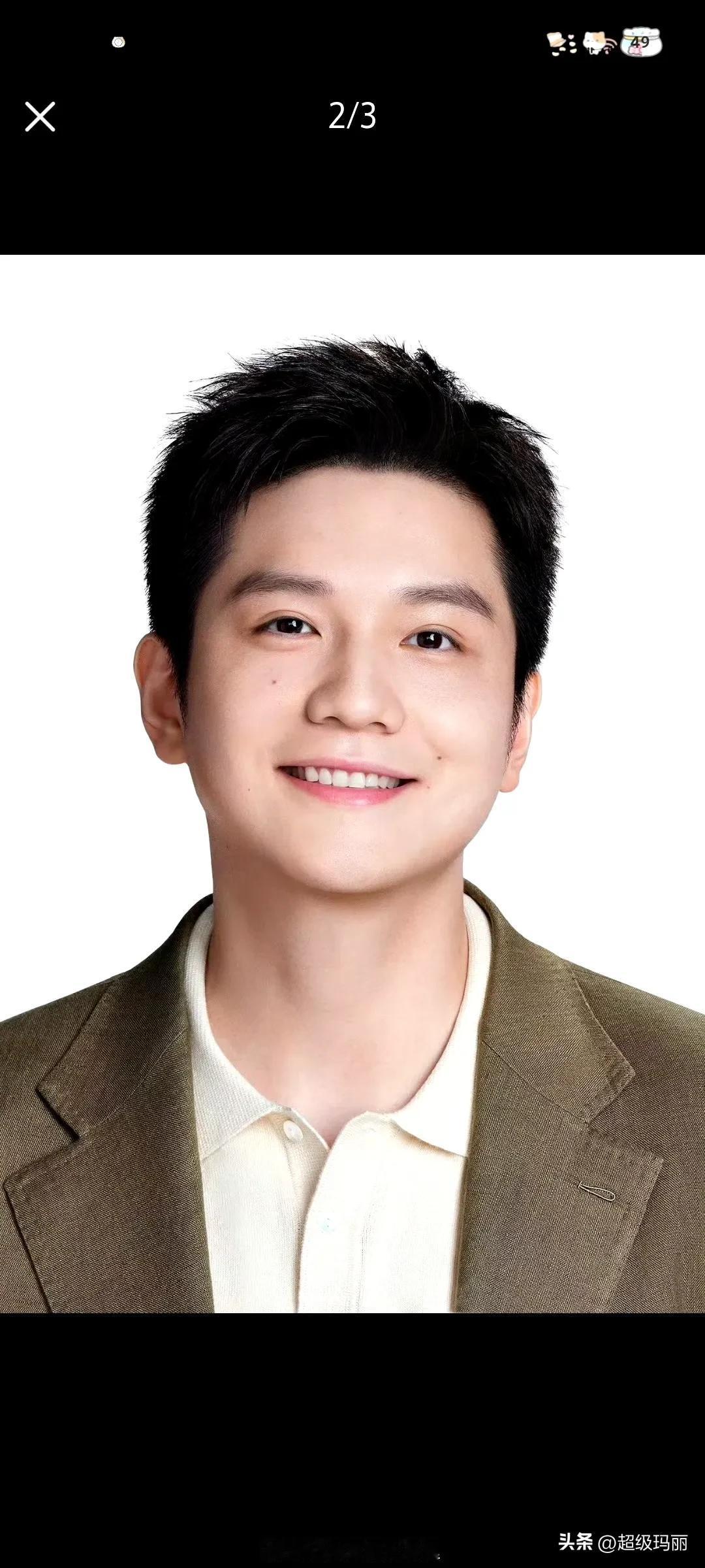 咚咚这次广告尺度好大，都没扣第一个扣子
汪顺：[奸笑]
