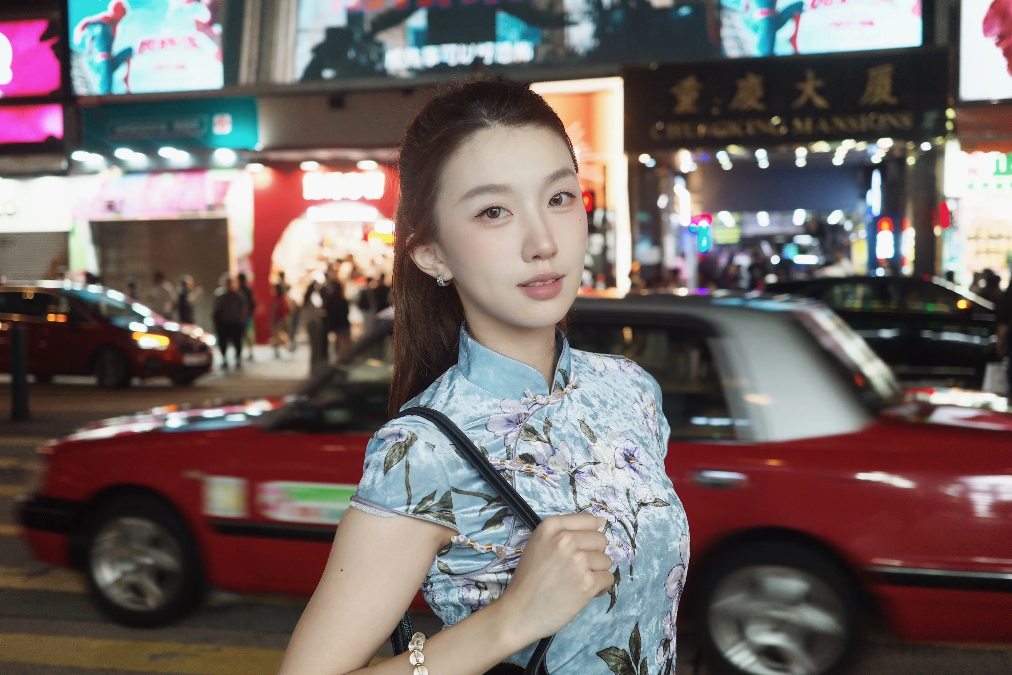 我才不要什么恨海情天 我要我的前途如日中天