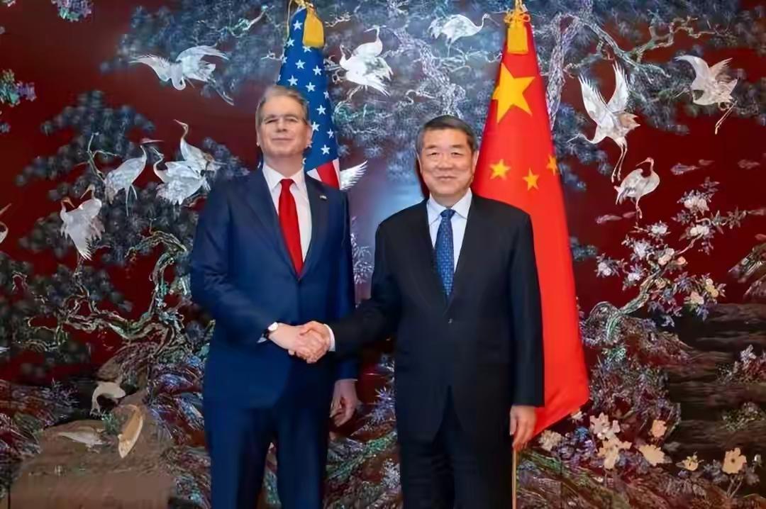 中美在韩国谈得很顺利，外资确实在大举加仓中国，但不是“全线无脑冲”，而是有选择地