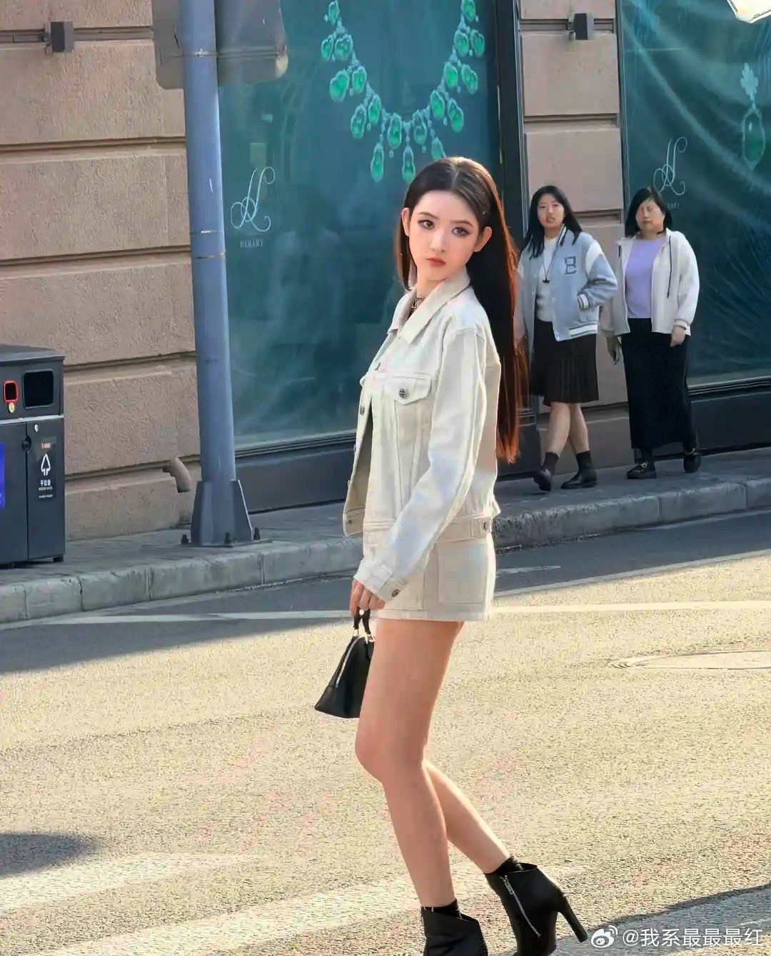 王玉雯是不是不上镜？她在我审美里是大美女，但盘点美女很少带她 