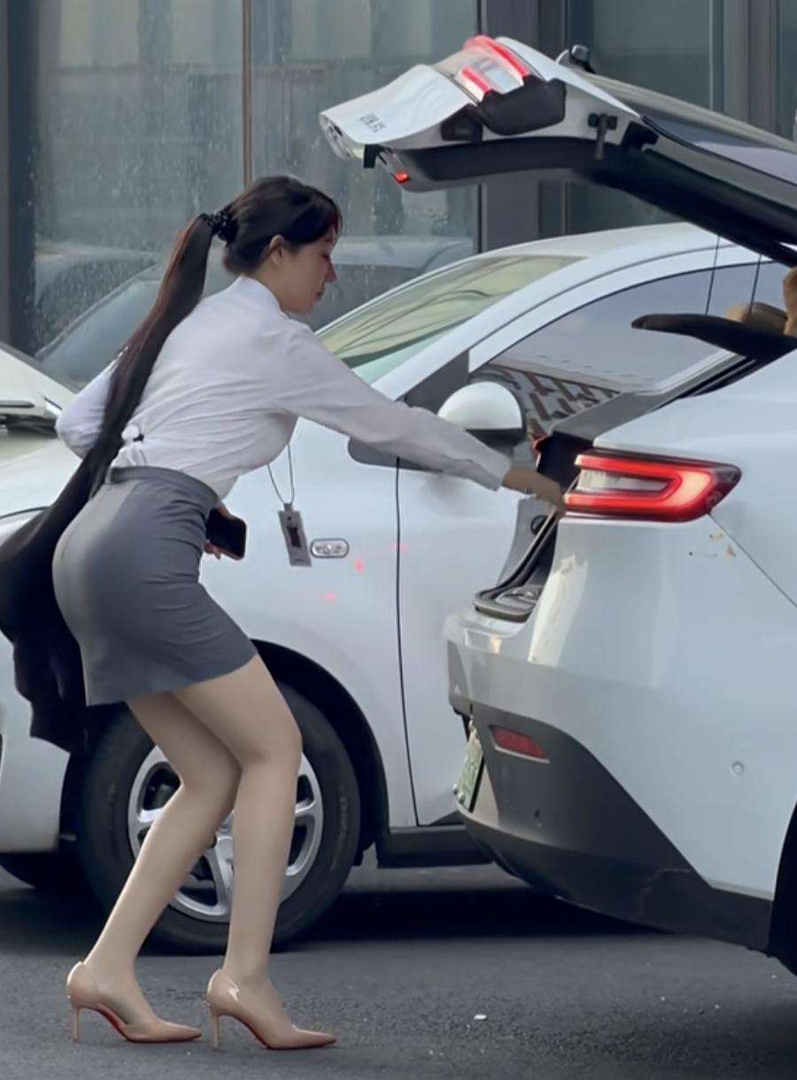 怎样才能把女生拍出清纯的感觉