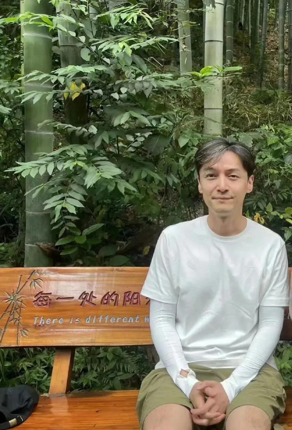 胡歌断崖式衰老，可是曾经的光，始终都在我们心中不曾暗淡 