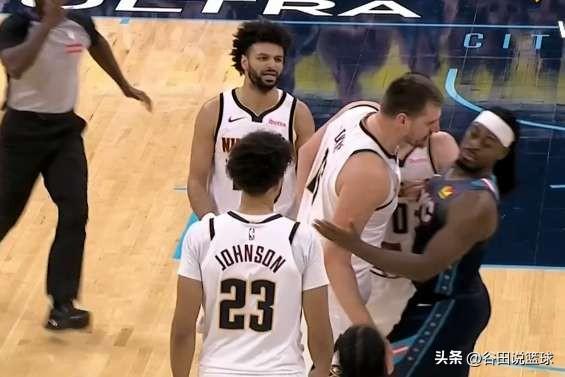 能把一向大大咧咧的“球场五花肉”约基奇气出表情包的，在NBA不说绝无仅有，但一定