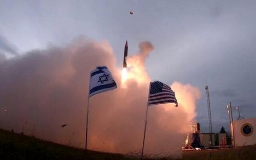 伊朗的报复来了！40分钟内向以色列进行了四轮导弹袭击，而且使用了集束弹药！
伊朗