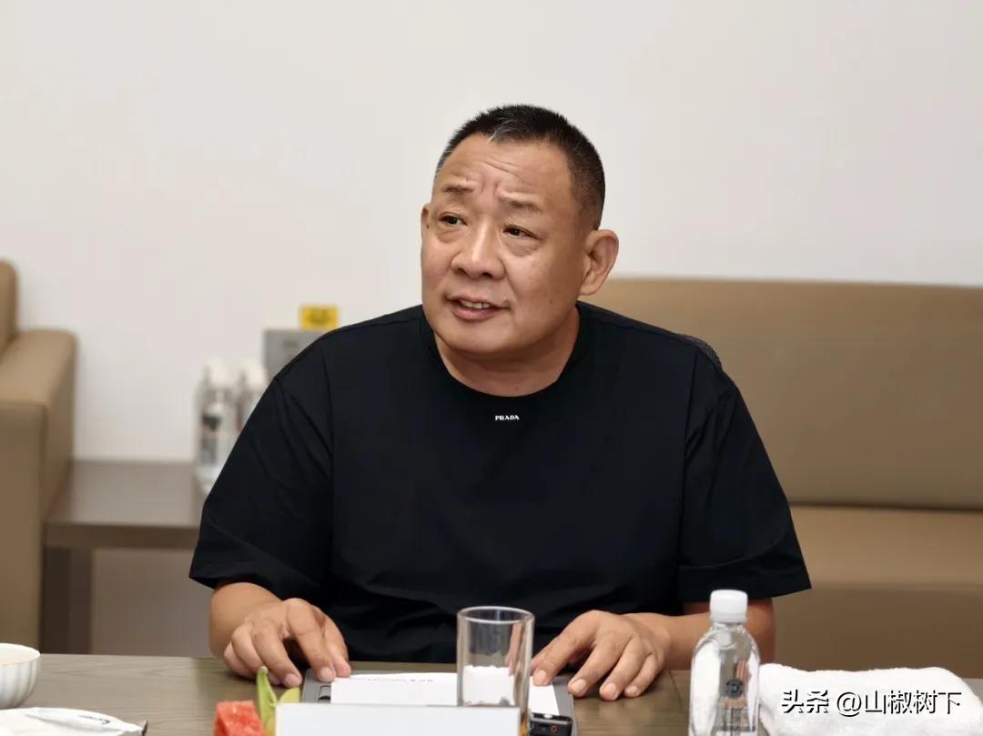 8月15日，于东来在社交平台发文说，第一批刑释人员进入岗位后没有任何一个人离开，