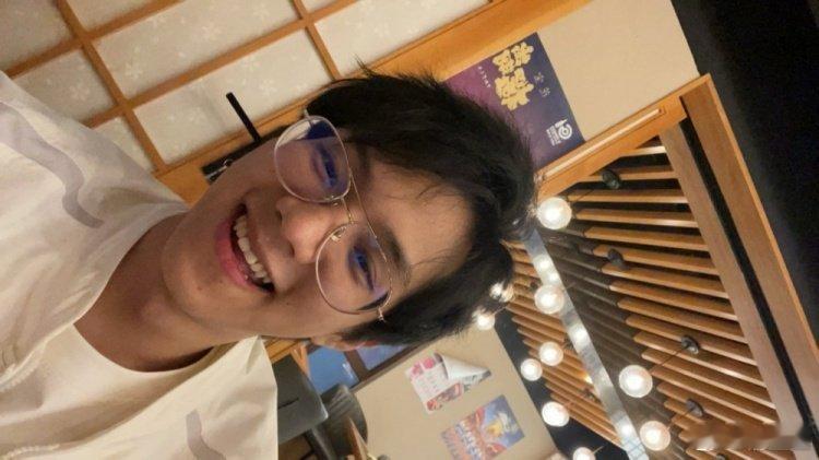 #uzi老头杯首战##theshy老头杯首秀#锅盔告别Wink：不太忍心再去回忆